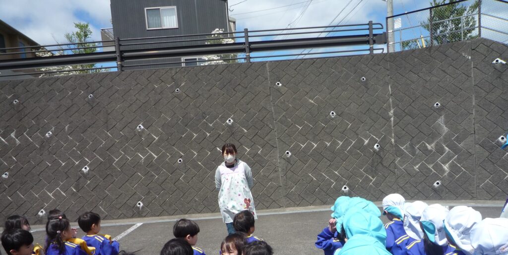 めあては「友達を押さずに避難する！」