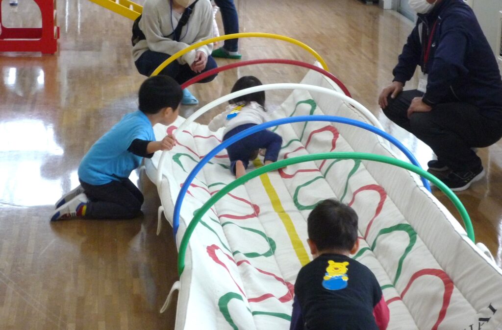 『わくわくらんど』幼稚園であそぼう！